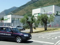 Si barrica nel Cat e sequestra il direttore, arrestato migrante