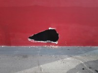 Isernia, 21enne albanese sfonda con la macchina parte dell’Auditorium