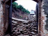 Crollo muro castello, condanne per direttore dei lavori e impresa