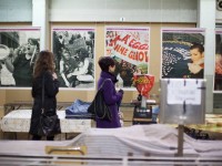 Le attrici Mastromonaco e Petti chiudono la mostra al mercato coperto