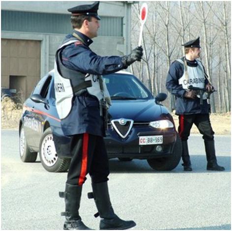 Abusivismo, furto, lavoro in nero. I Carabinieri denunciano nove persone