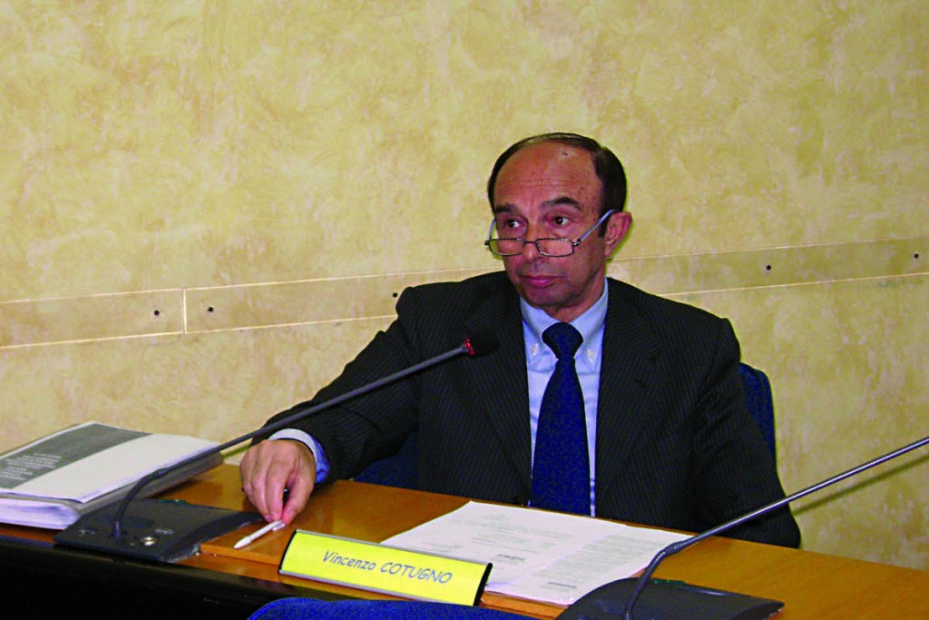 Cotugno resta in Consiglio regionale