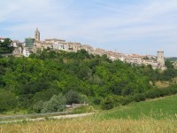 Riccia, volontari in azione per la sistemazione della chiesa di contrada Loie