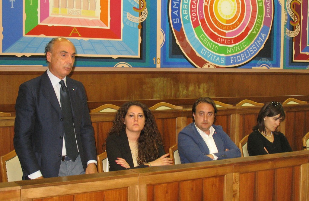 Rifiuti abbandonati, dal Comune ‘tolleranza zero’