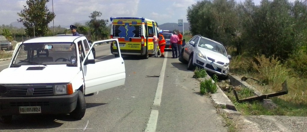 Incidente sulla Statale 85, due feriti
