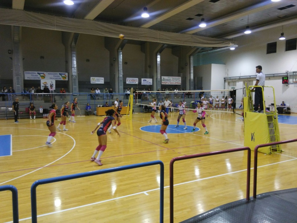 Pallavolo femminile serie B1, Europea 92 ko al tie-break