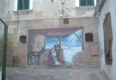 Campomarino, vandali rovinano i murales del borgo