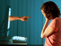 Cyberbullismo e devianze, la Polizia incontra gli studenti della provincia pentra