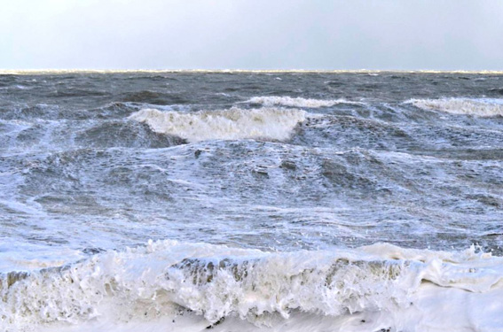 Maltempo, interrotti i collegamenti con le isole Tremiti