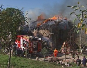 Incendio a Baranello, distrutta l’abitazione di due poliziotti