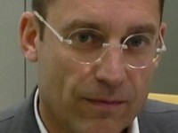 Ikf, Suppancing lascia