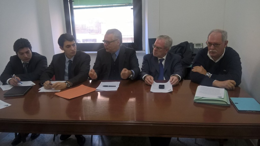 Il centrodestra all’attacco dell’esecutivo Frattura: “Periodo buio per la Regione”