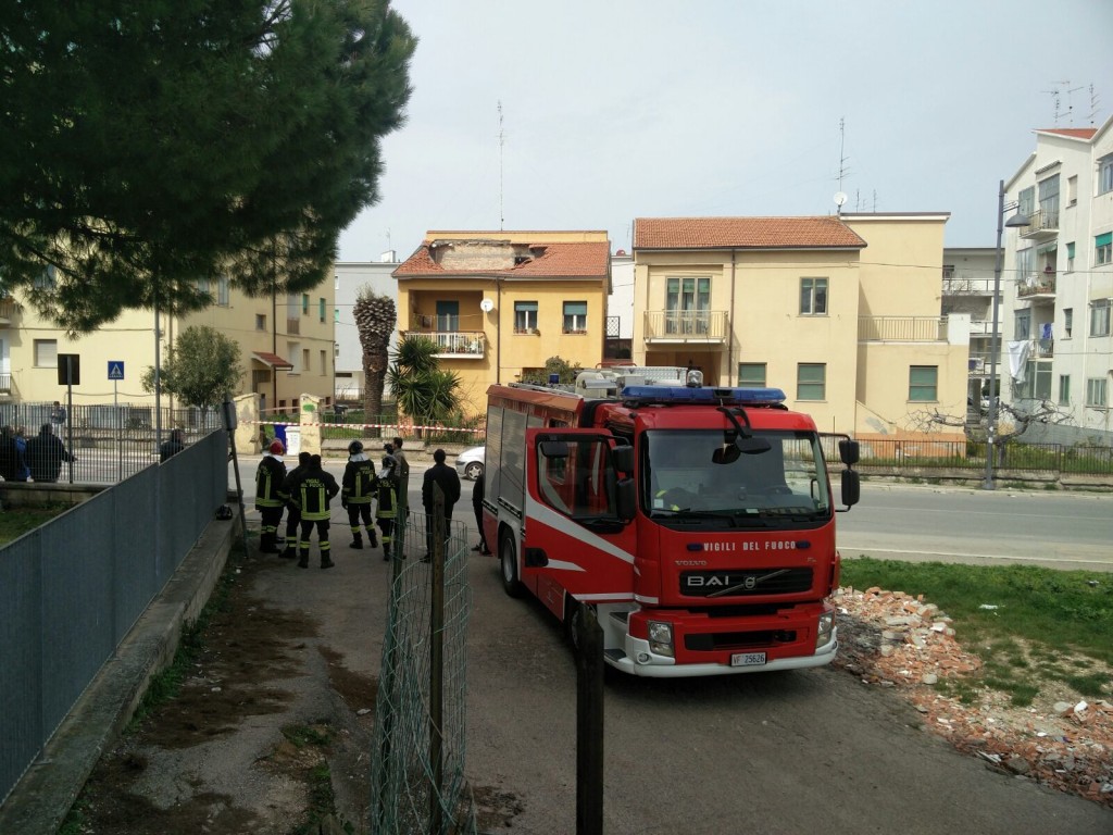 Termoli, crolla solaio in via Maratona