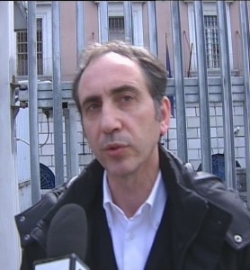 Domiciliari con il braccialetto per il 42enne ‘aguzzino’