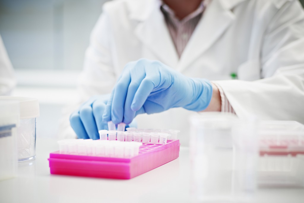 Il cancro fa meno paura, ma il 64% dei pazienti si sente discriminato