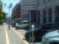 Il ‘pacco’ di Corpus Domini: raddoppia il costo dei parcheggi a pagamento