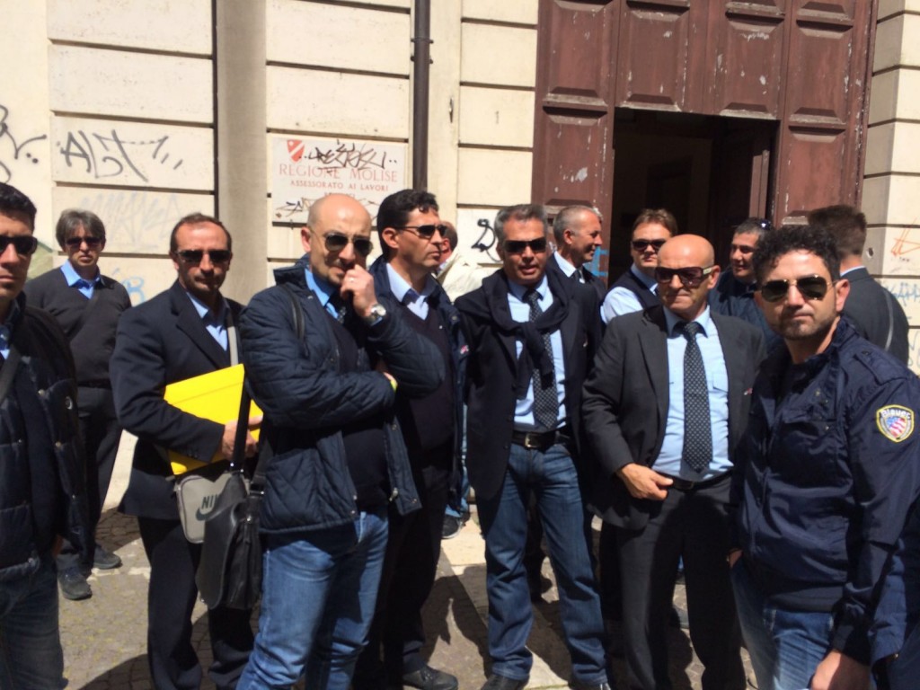 Atm, lavoratori in presidio davanti all’assessorato regionale