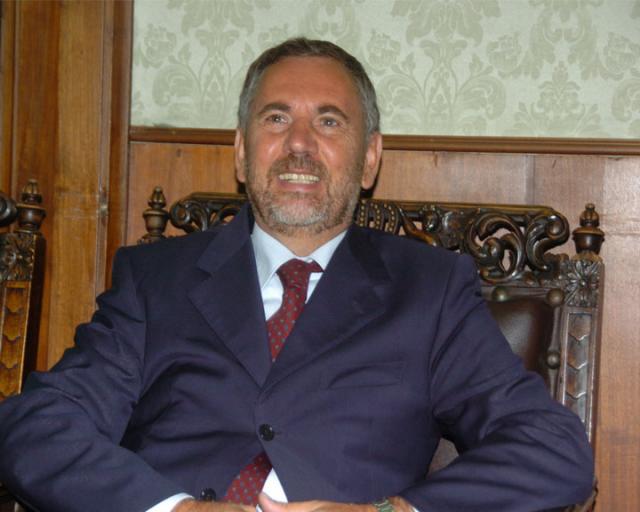 Gli allievi agenti giurano alla presenza del Prefetto Roca