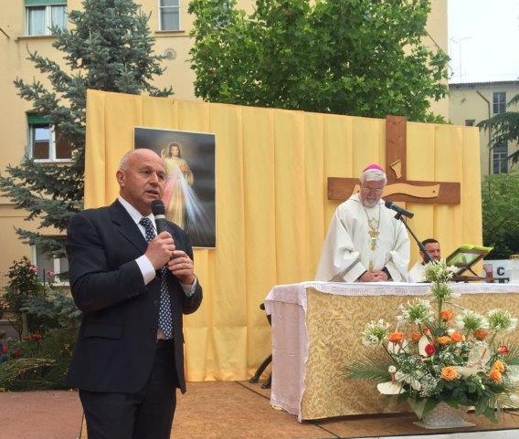 Corpus Domini, nella messa precedente la vestizione ricordato il vigile De Vivo