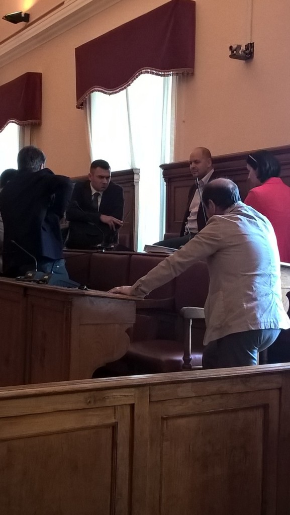 Maggioranza a pezzi, a Palazzo San Giorgio è caos pure sul Bilancio