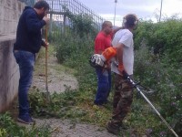 Degrado e famiglie con lo sfratto, via Montegrappa prova a reagire