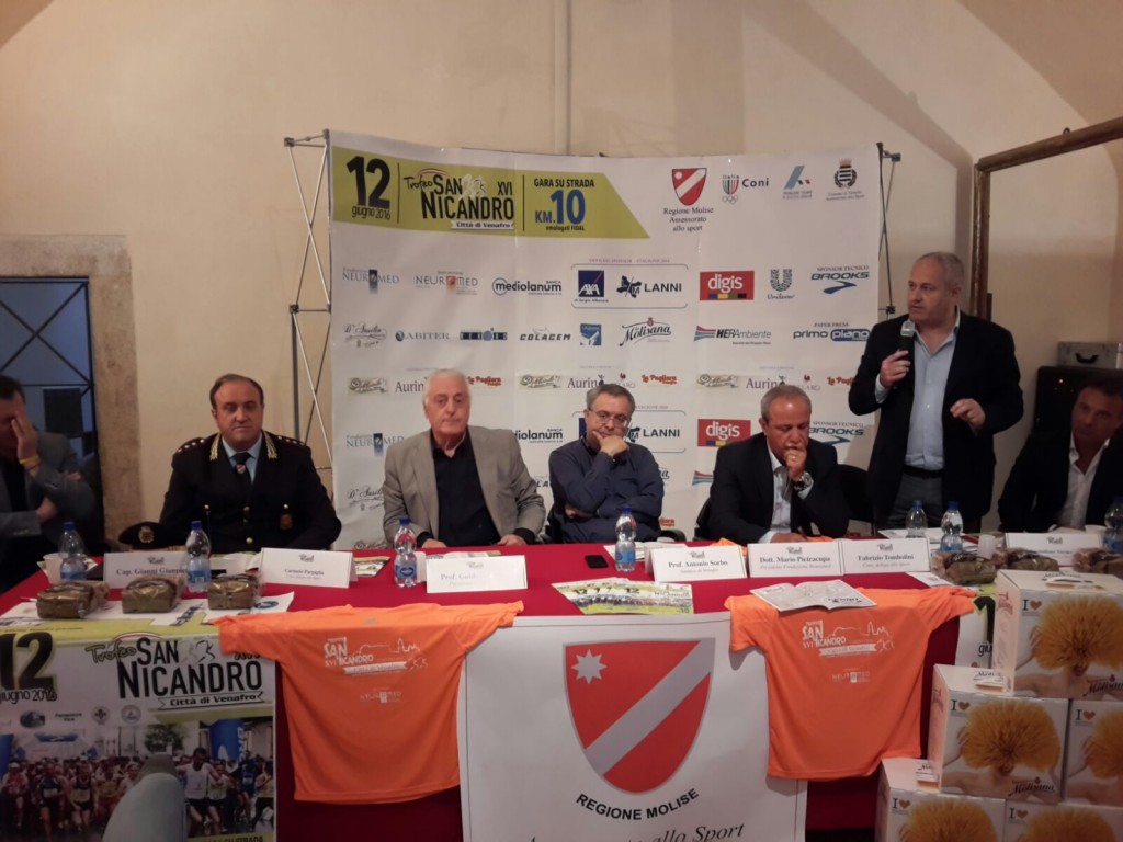 Presentato il trofeo San Nicandro