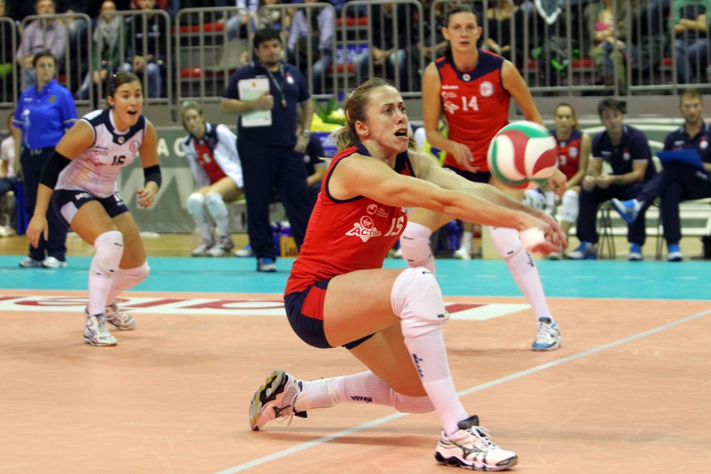 BANCA REALE YOYOGURT GIAVENO - IDEA VOLLEY 2002 BOLOGNA
CAMPIONATO ITALIANO VOLLEY SERIE A1-F 2012-2013
GIAVENO (TO) 28-10-2012
FOTO FILIPPO RUBIN / LVF
CITAZIONE DEL CREDIT OBBLIGATORIA