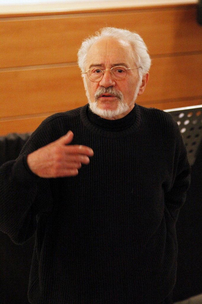 Cronaca Brescia new eden group mino renica 27-04-2012 Auditorium CISL spettacolo SCANDALO QUOTIDIANO DI UN NORMALE MORIRE nella foto Massimo De Vita