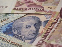 Ghève mieglie ka lire, a Ripalimosani serata di festa pre-euro