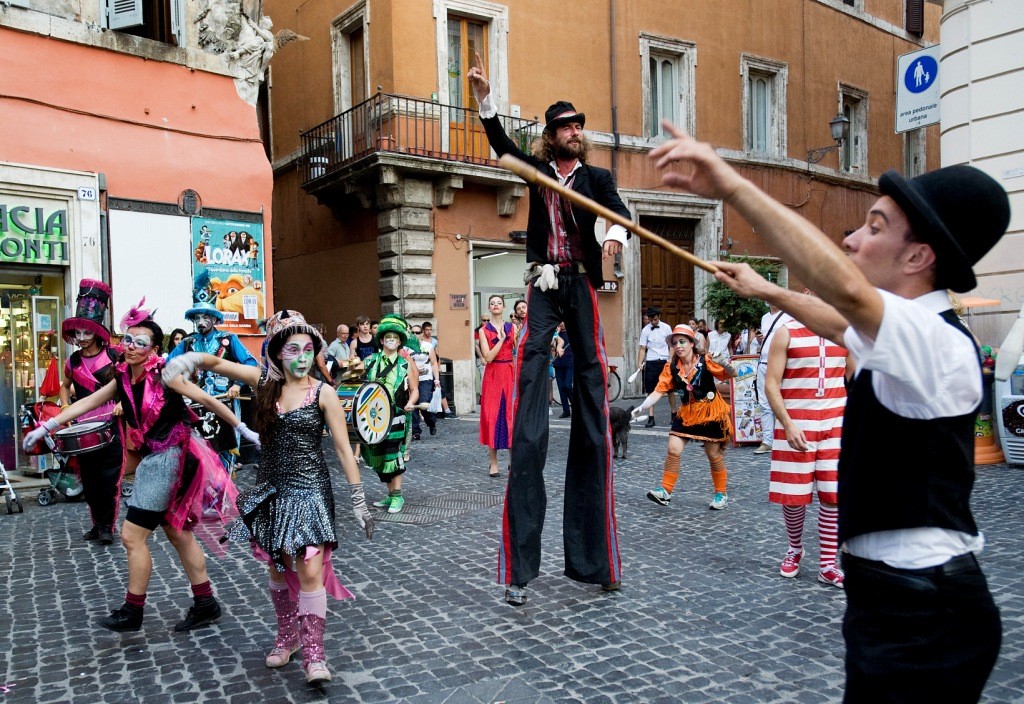 Artisti di strada, a Castel del Giudice un festival internazionale