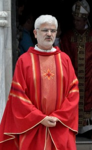 don salvatore al pontificale san nicandro con vescovo cibotti