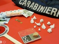 Droga, arrestato il corriere che riforniva mezzo Molise