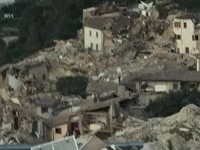 Post sisma, Poleggi consegna a Renzi il documento dell’Altritalia Ambiente
