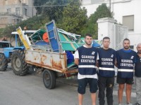 Mare sicuro, sequestro di ombrelloni e lettini a Termoli
