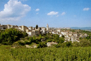 Scuole, il caso: Campodipietra ha le certificazioni ma gli alunni preferiscono Campobasso