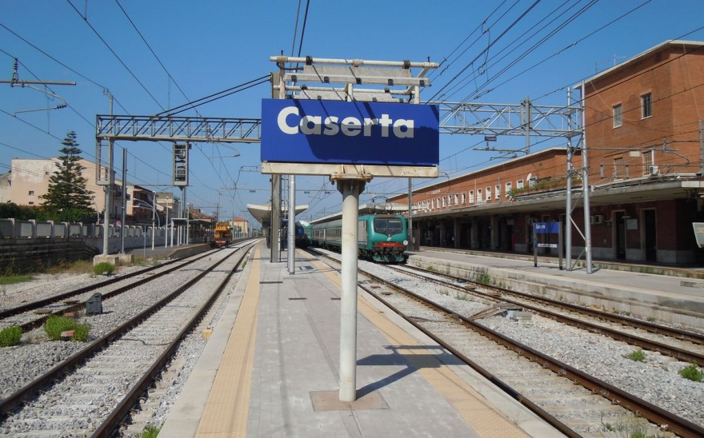 Rifiuta di offrigli una sigaretta, cinquantenne pentro accoltella un ventenne