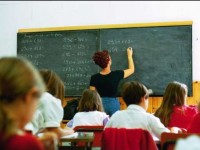 Scuola di via D’Amato, oggi la decisione dei genitori