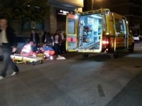 Auto travolge uno scooter, grave un 15enne