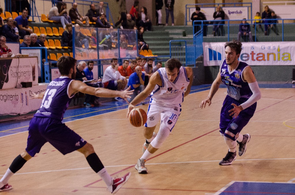 Pallacanestro serie B, tutto pronto per il derby