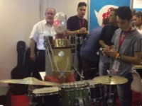 Il robot batterista molisano si impone nella mostra ‘Maker Faire’
