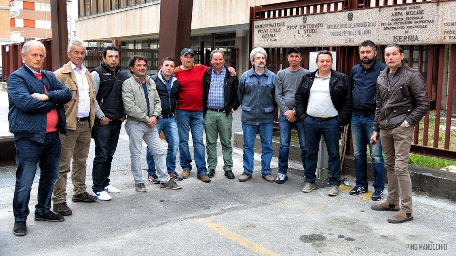 Cantonieri, la vertenza in consiglio. Scarabeo: la Regione dica se ha dato i fondi alle Province