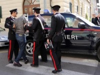 Rapina e tentata estorsione, due pregiudicati arrestati dai carabinieri a Isernia