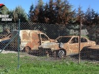 Reati ambientali: scoperto cimitero di carcasse di auto, denunciato 50enne di Isernia