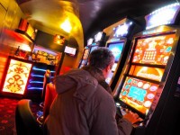 Jackpot City l anuova sala giochi in via canevari, slot