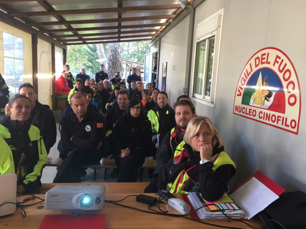 Addestramento sulle macerie, vigili del fuoco in congedo da tutta Italia a scuola a Campochiaro