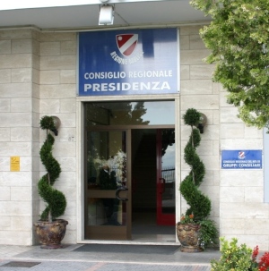 La giornata dell’emigrazione costata 50mila euro, è polemica