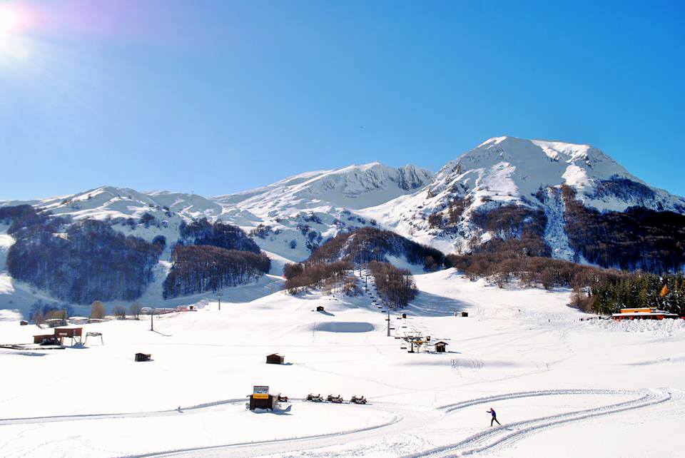 Primo assaggio dell’inverno: arriva la neve anche a basse quote