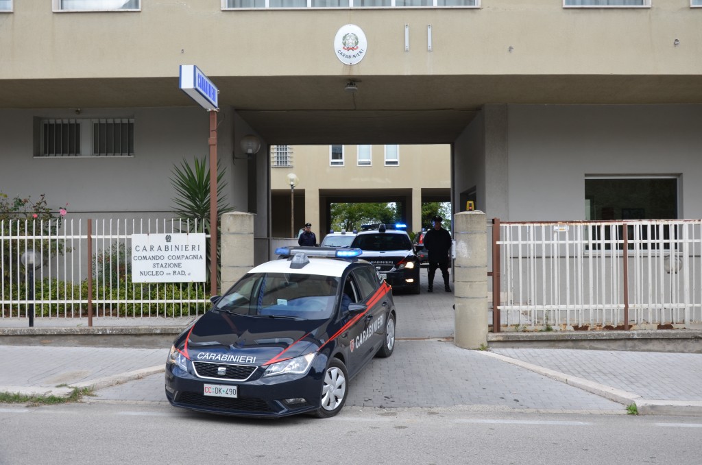 Vendono una finta piscina, denunciate per truffa due donne