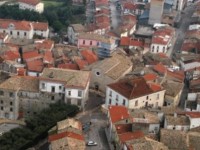 Contagi in aumento, a Sant’Elia il sindaco chiude infanzia e primaria