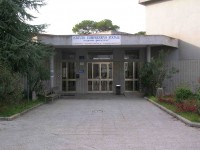 Dubbi sulla sicurezza del Montini, la dirigente incalza il sindaco: «Metta nero su bianco che può riaprire»